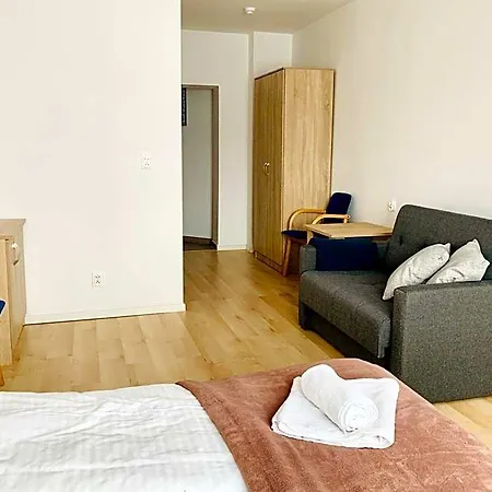 Bed & Breakfast Azalia 4*