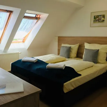 Bed & Breakfast Azalia 4*