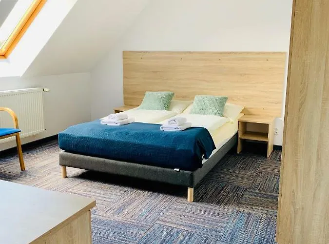 Azalia Ustronie Morskie